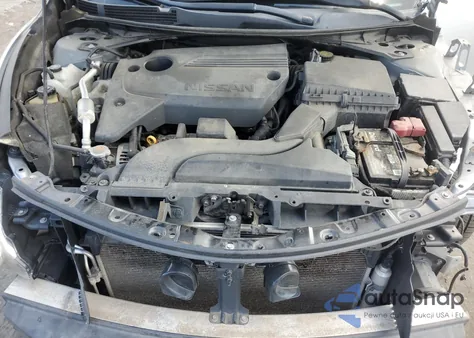 2015 Nissan Altima 2.5 z USA, uszkodzony, nr VIN 1N4AL3AP9FN917951